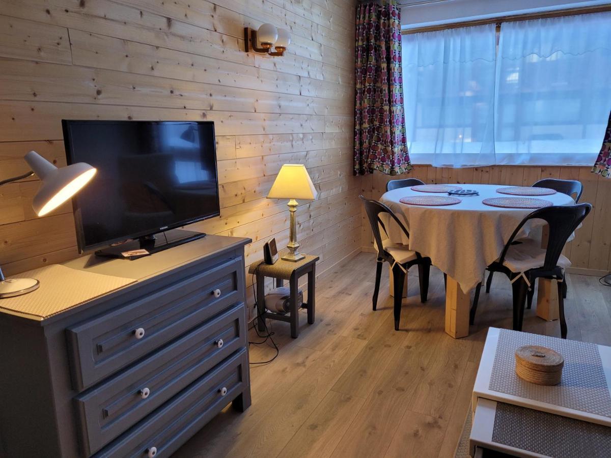 Studio 4 Personnes Equipe Wifi Appartement Bessans Buitenkant foto